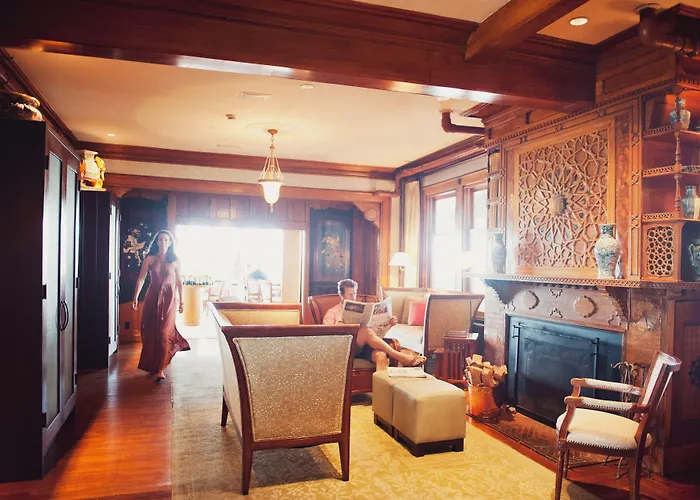 Castle Hill Inn